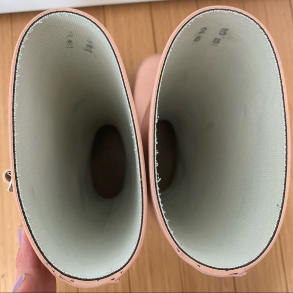 Hunter Boots Made in Scotland Light Pink Wellington Rain Boots - Picture 7 of 12